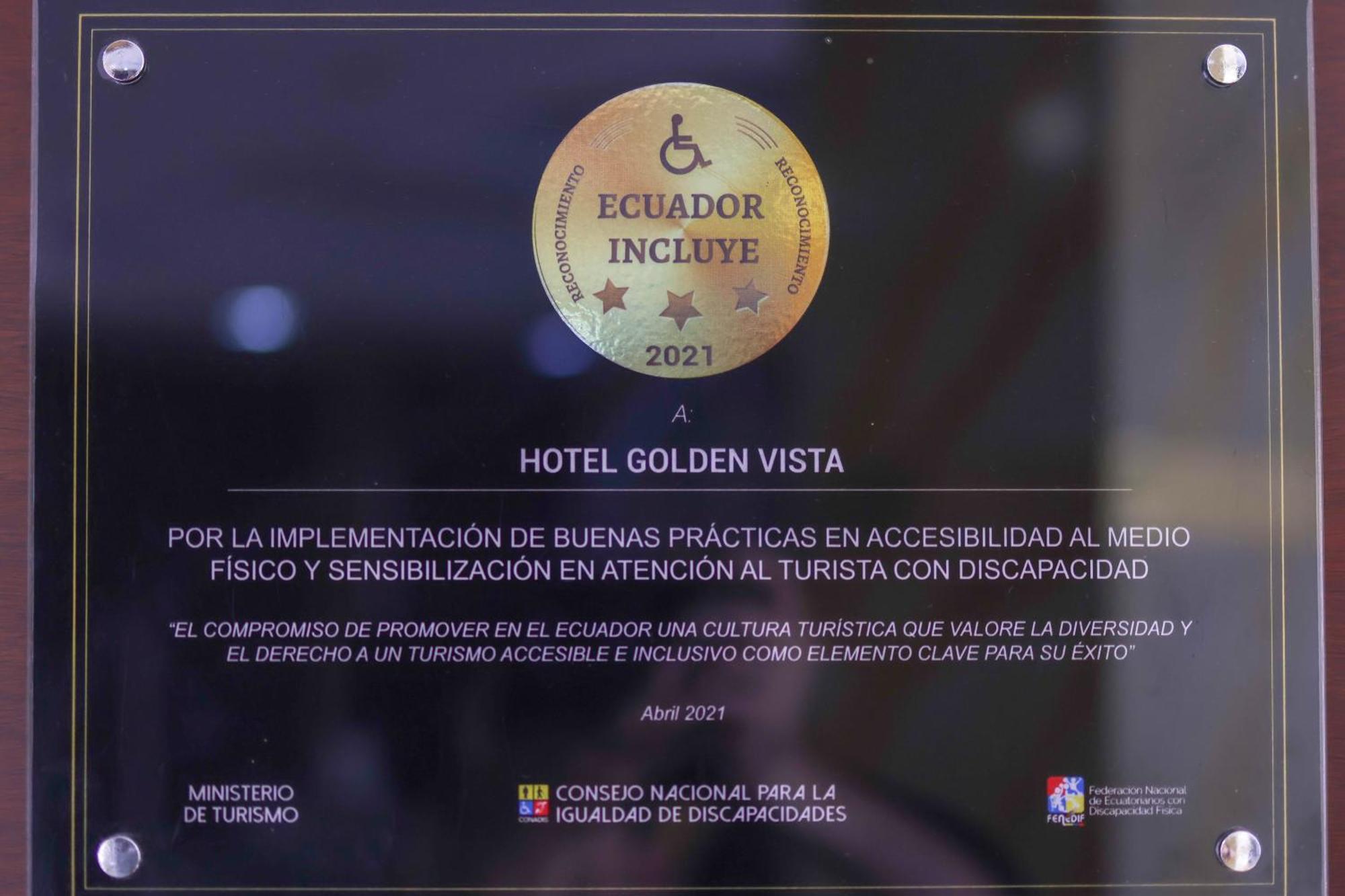 Hotel Golden Vista Santo Domingo de los Colorados Exterior photo